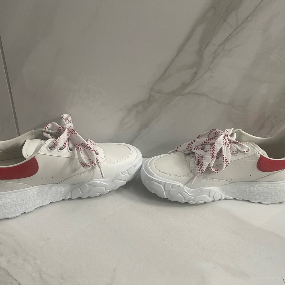 Alexander McQueen Leather Court Trainer Sneakers Sz 38 - Picture 3 of 6